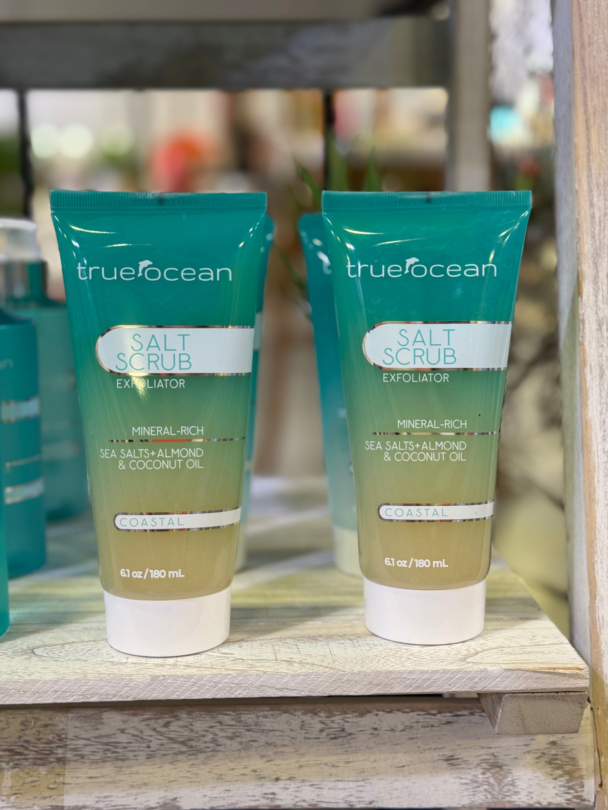 Salt body scrub